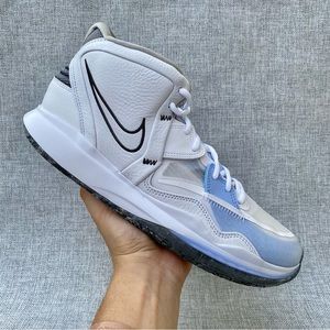 Nike Kyrie Infinity Men's Size 12.5
